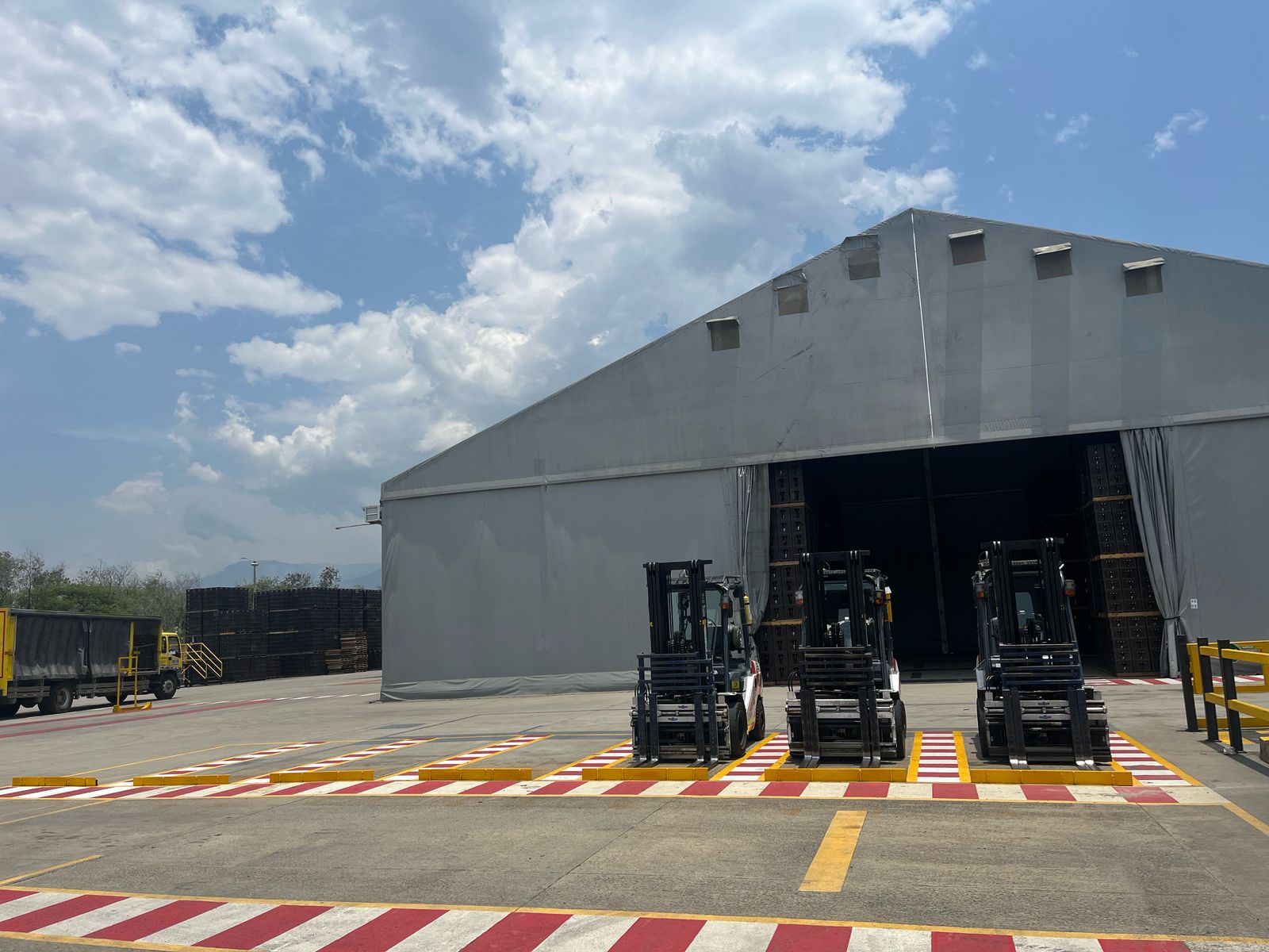 Bahía de parqueo FLT